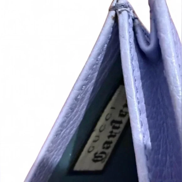 Gucci GardenLavender Leather Wallet with Gold Butterfly - Picture 3 of 4